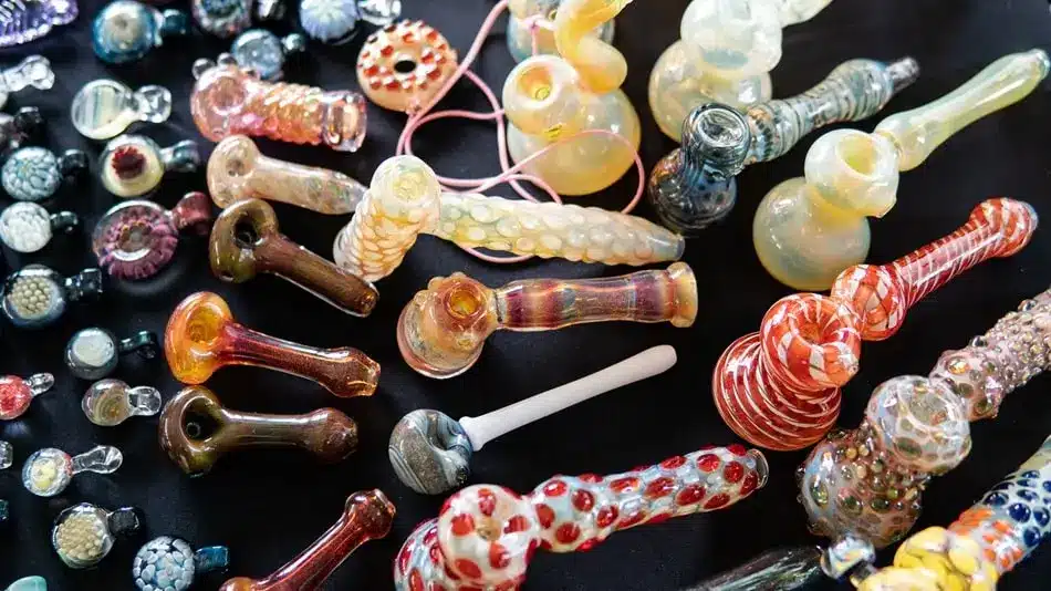 Cannabis Smoking Accessories
